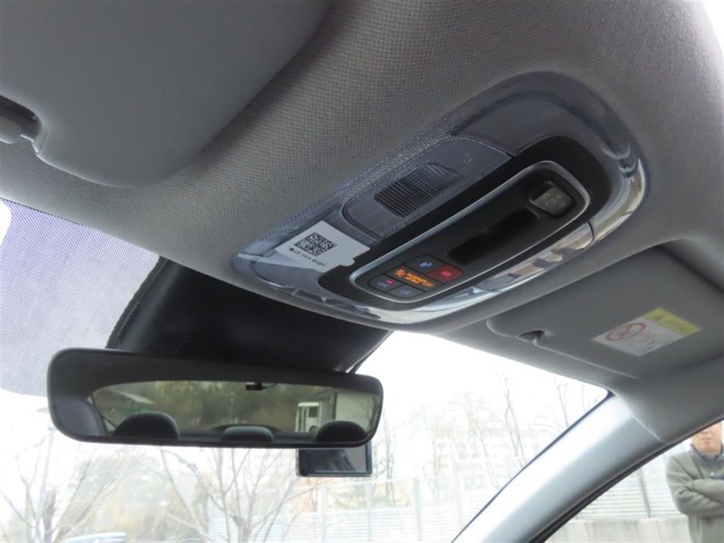 HYUNDAI Avante 2025 Blanco - Importación desde Corea - HF Imports Iquique - Foto 10