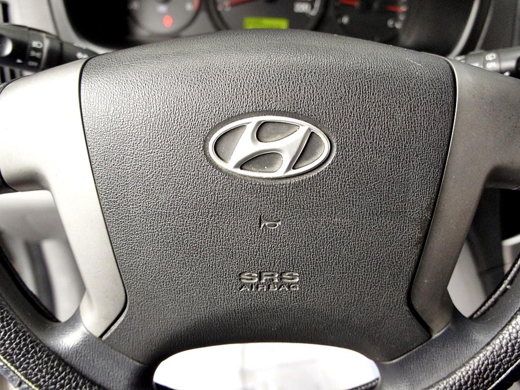 HYUNDAI Starex 2011 Gris - Importación desde Corea - HF Imports Iquique - Foto 8