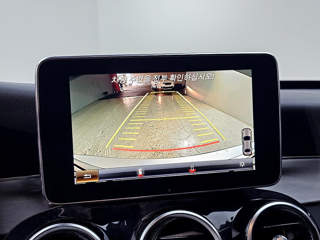 Mercedes Benz C Class 2016 Plateado - Importación desde Corea - HF Imports Iquique - Foto 14