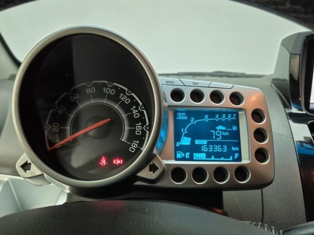 Chevrolet Spark - Vista 6