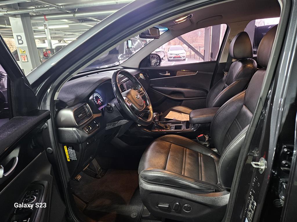KIA Sorento - Vista 7