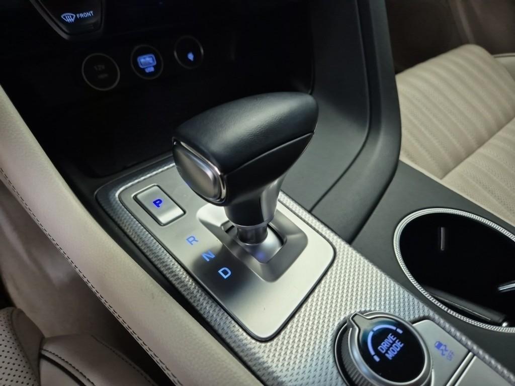 Genesis G70 - Vista 7