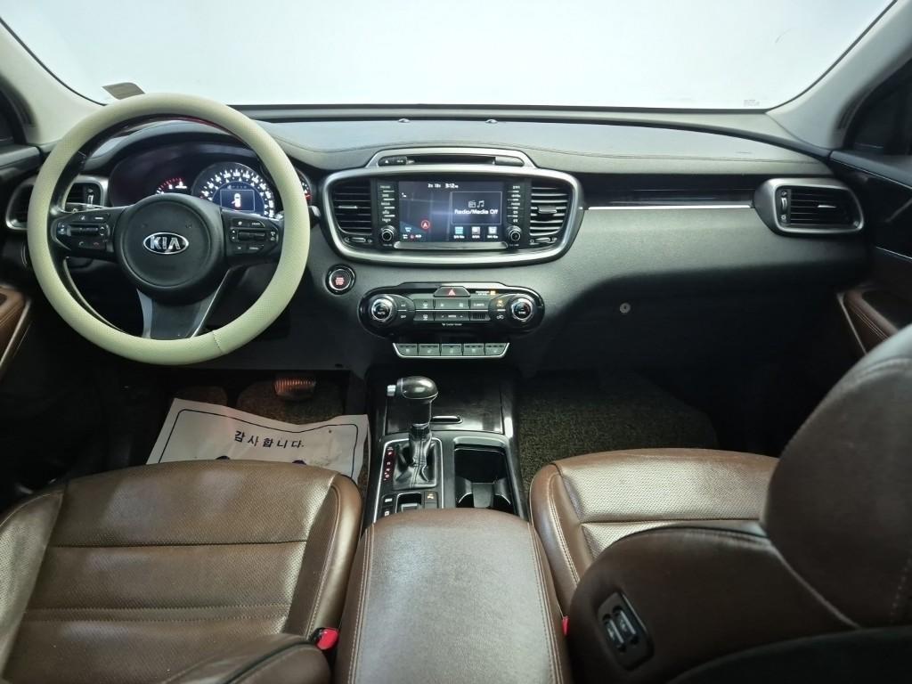 KIA Sorento - Vista 7