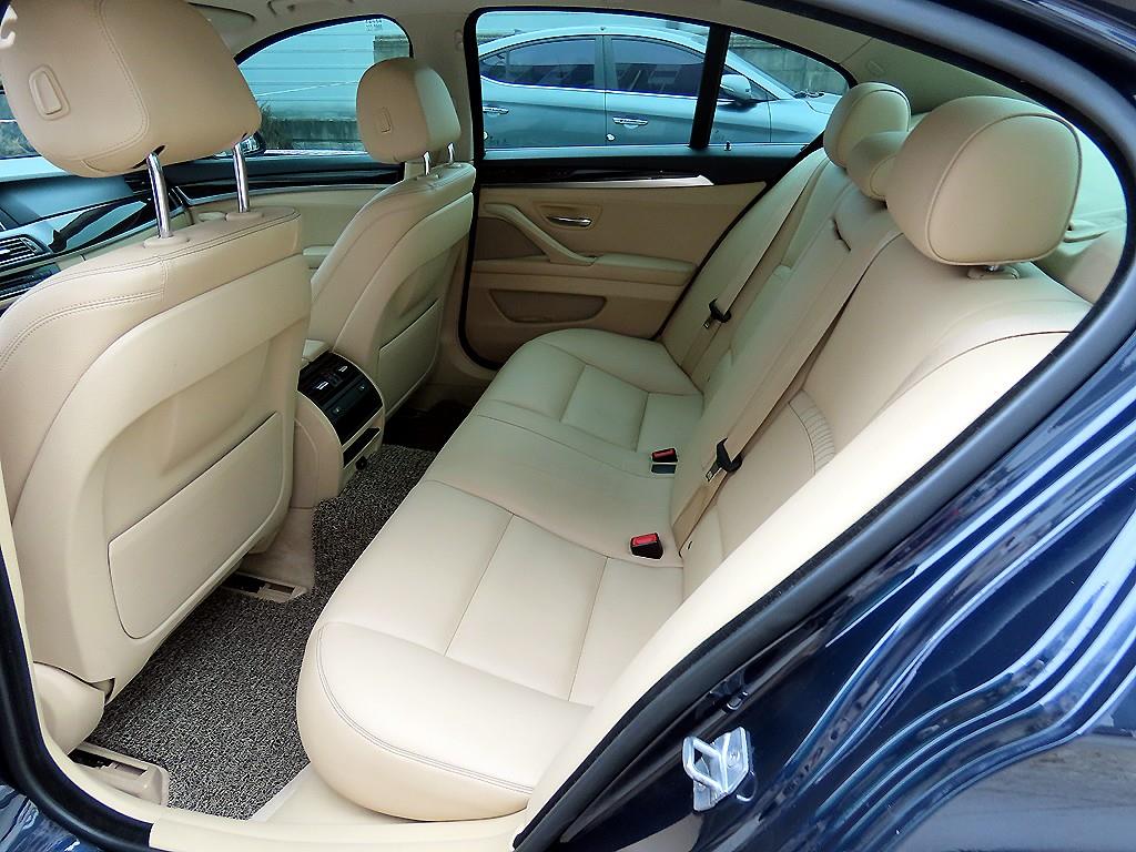 BMW 5 Series - Vista 6