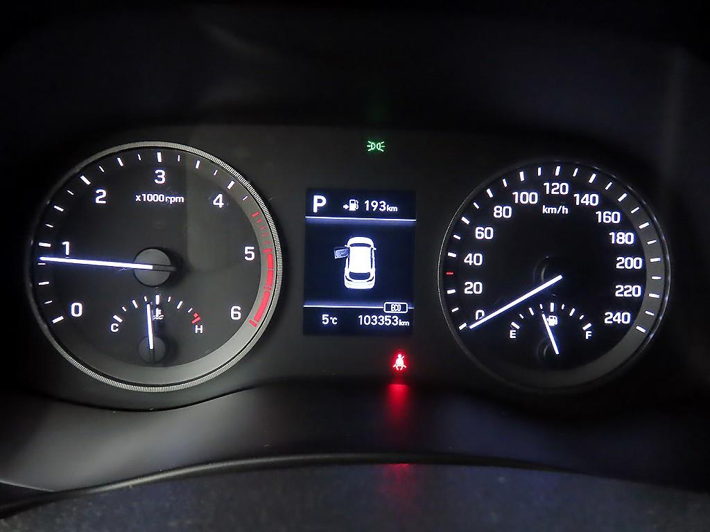 HYUNDAI Tucson - Vista 8