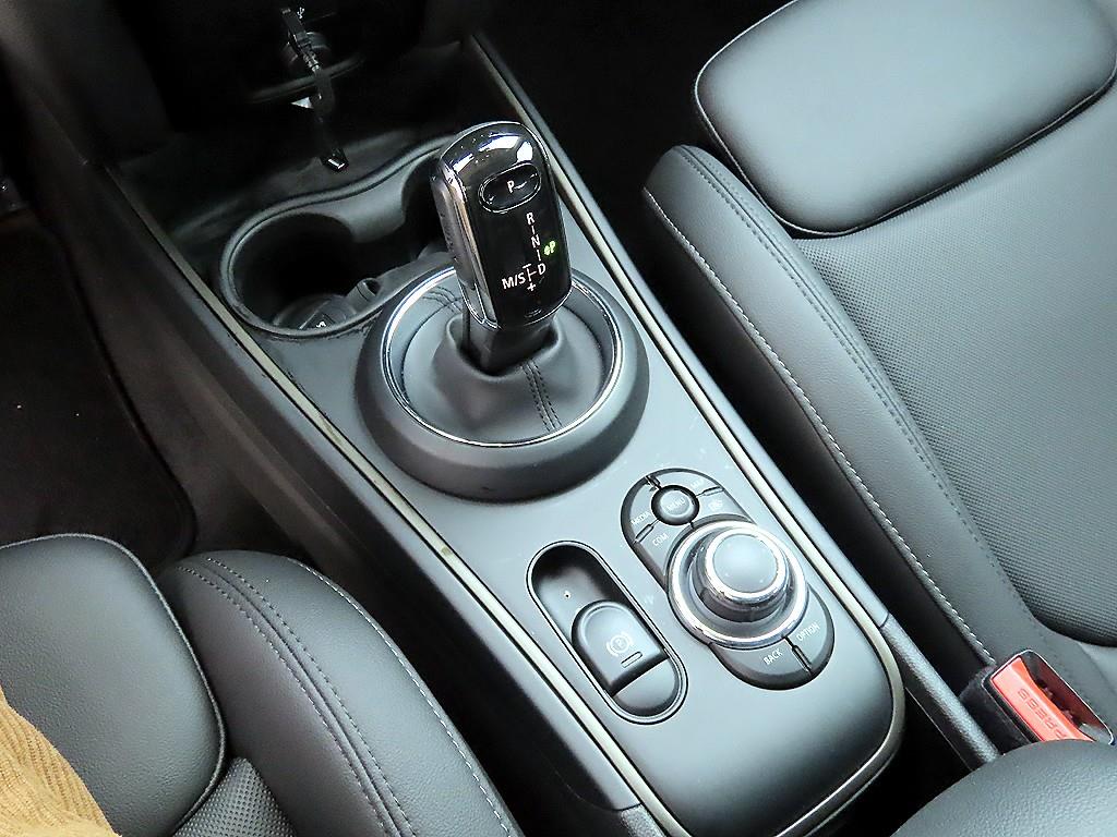 Mini Countryman - Vista 11