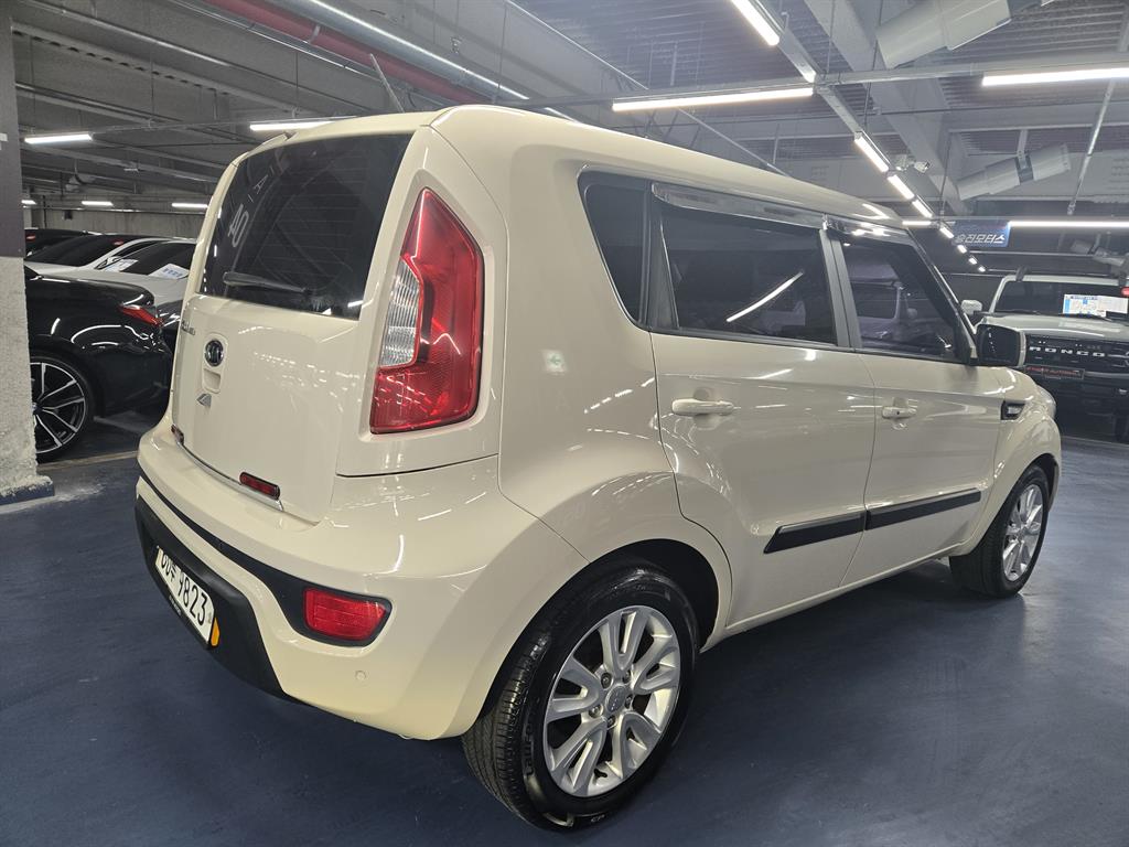 KIA Soul - Vista 4