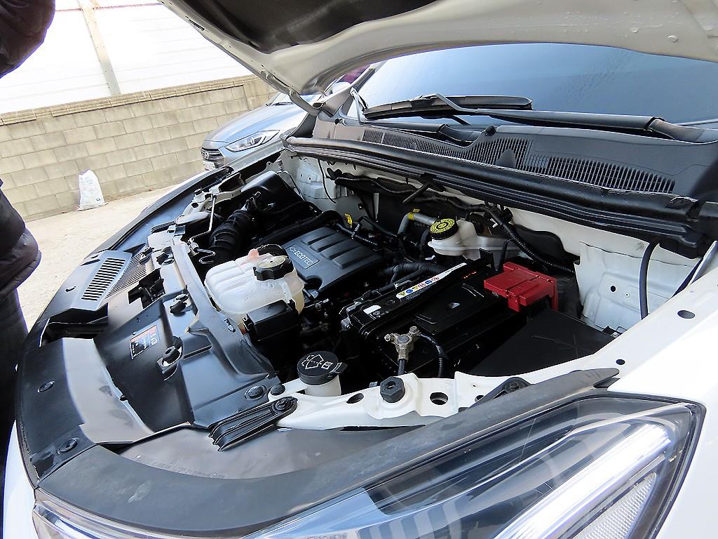 Chevrolet Trax 2019 Blanco - Importación desde Corea - HF Imports Iquique - Foto 17