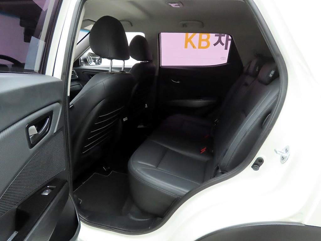 Ssangyong Tivoli 2021 Blanco - Importación desde Corea - HF Imports Iquique - Foto 14