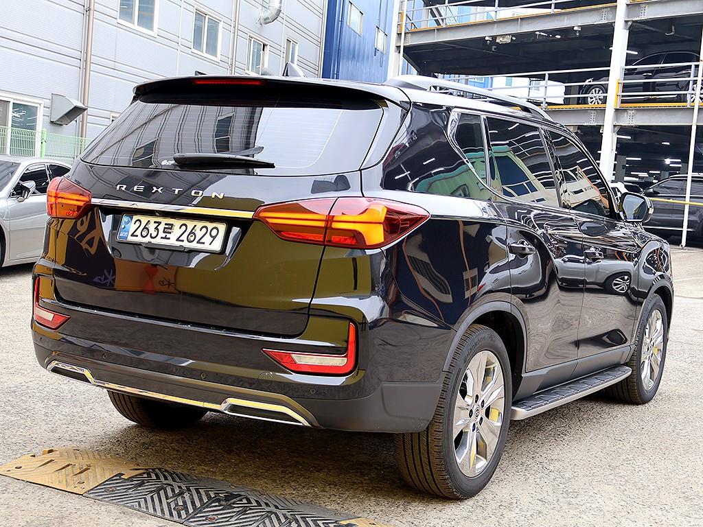 Ssangyong Rexton - Vista 7