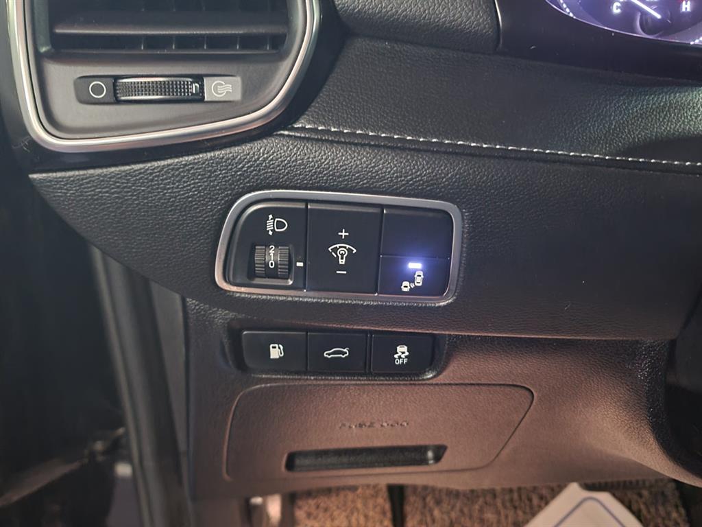 HYUNDAI Grandeur - Vista 10