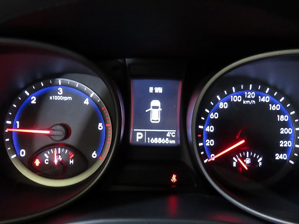 HYUNDAI Santa Fe - Vista 9