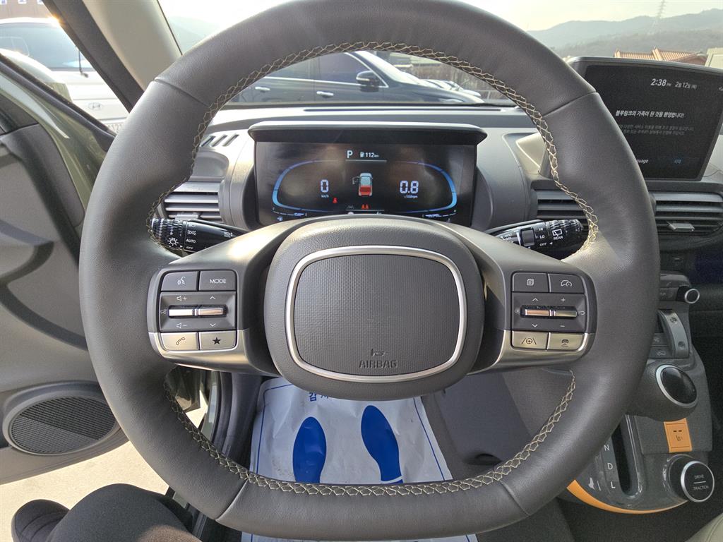 HYUNDAI Casper - Vista 9