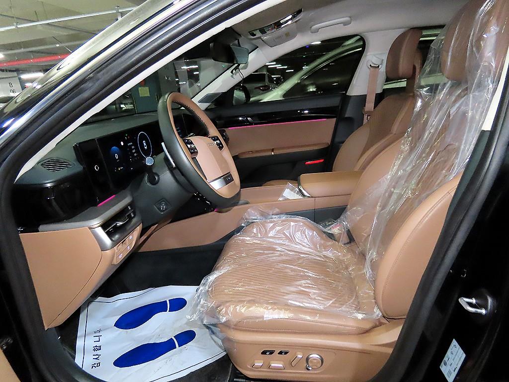 HYUNDAI Grandeur - Vista 6