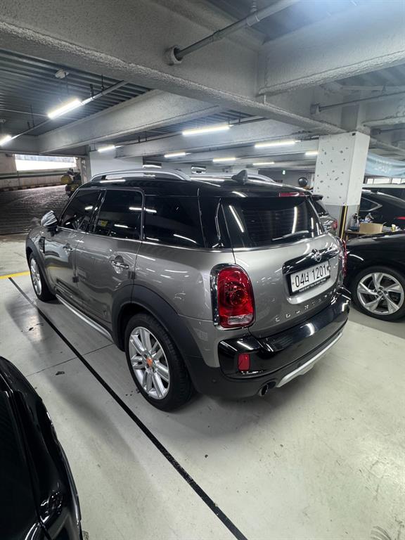 Mini Countryman - Vista 7