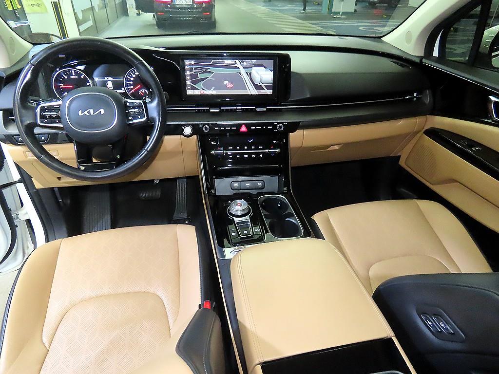 KIA Carnival - Vista 6