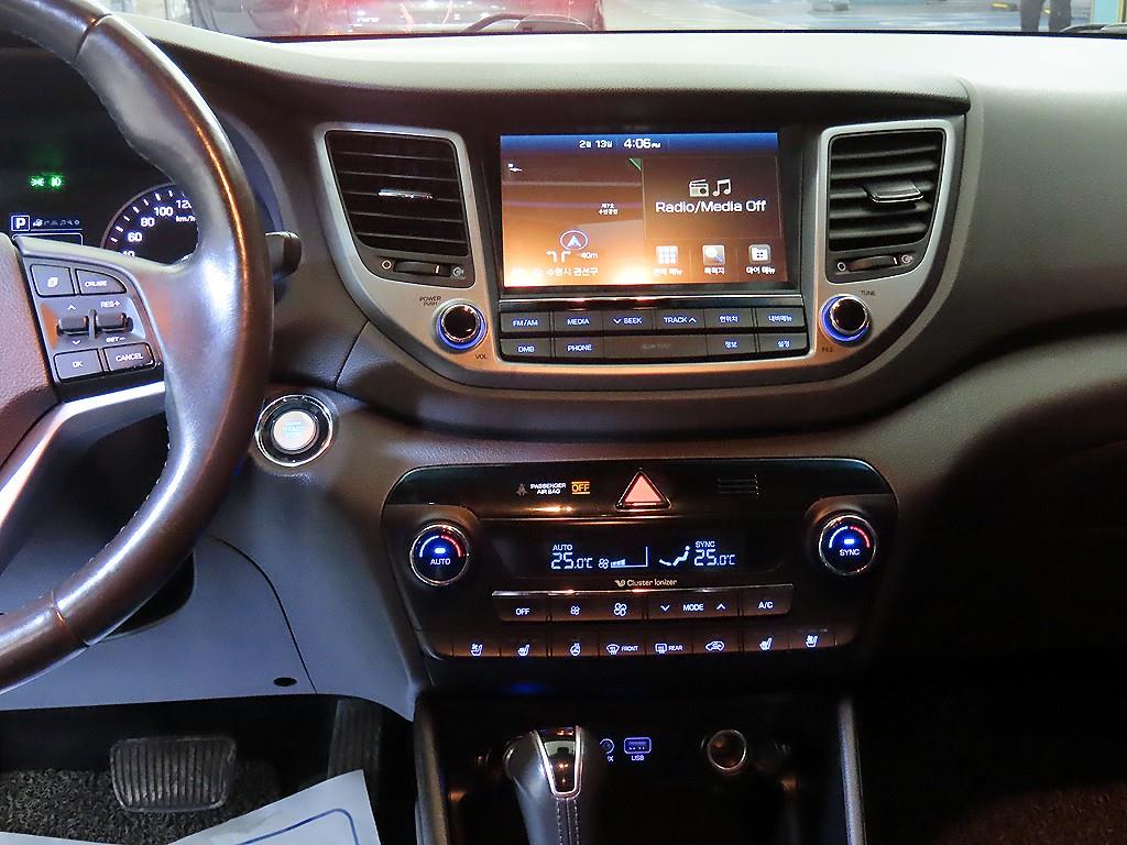 HYUNDAI Tucson - Vista 11