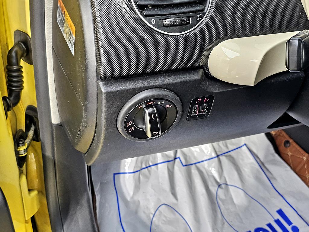 Volkswagen Beetle - Vista 12