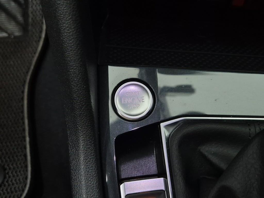 Volkswagen Tiguan 2022 Gris - Importación desde Corea - HF Imports Iquique - Foto 18