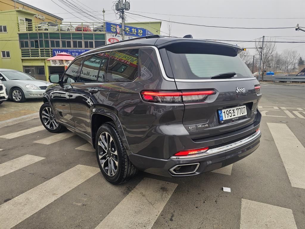 Jeep Cherokee - Vista 4