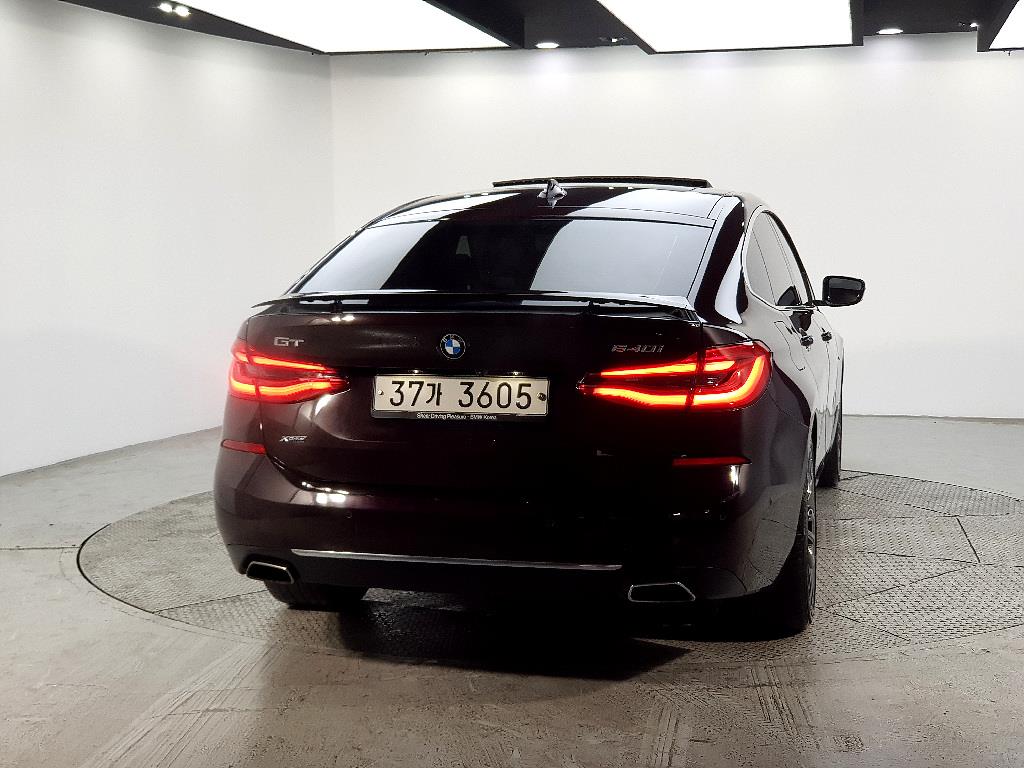 BMW Gran Turismo - Vista 3