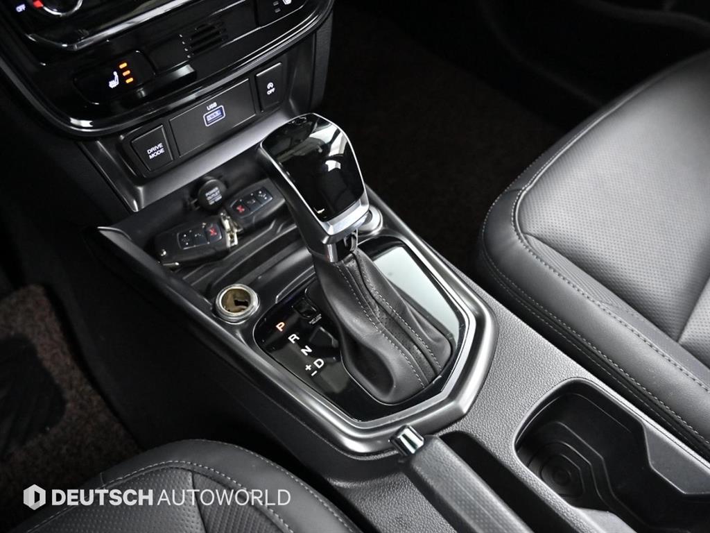 Ssangyong Tivoli - Vista 9