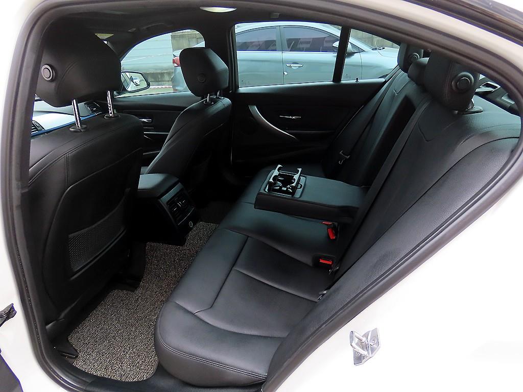 BMW 3 series - Vista 6