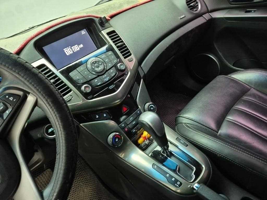 Chevrolet Cruise - Vista 10