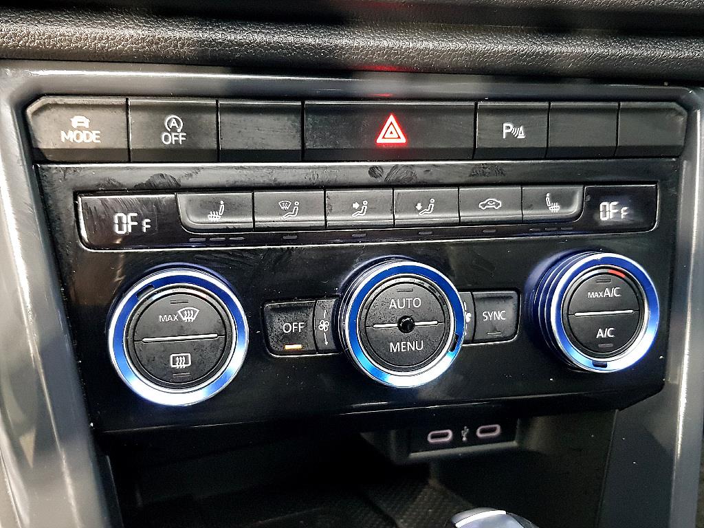 Volkswagen T-Roc - Vista 12