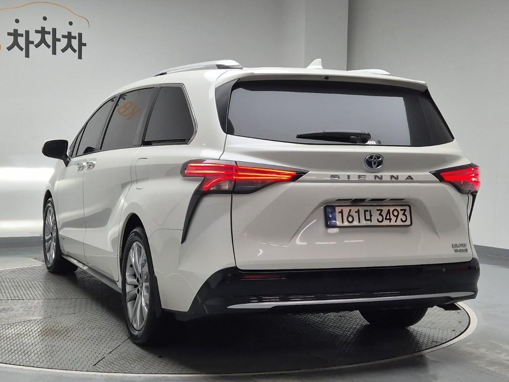 Toyota Siena - Vista 4