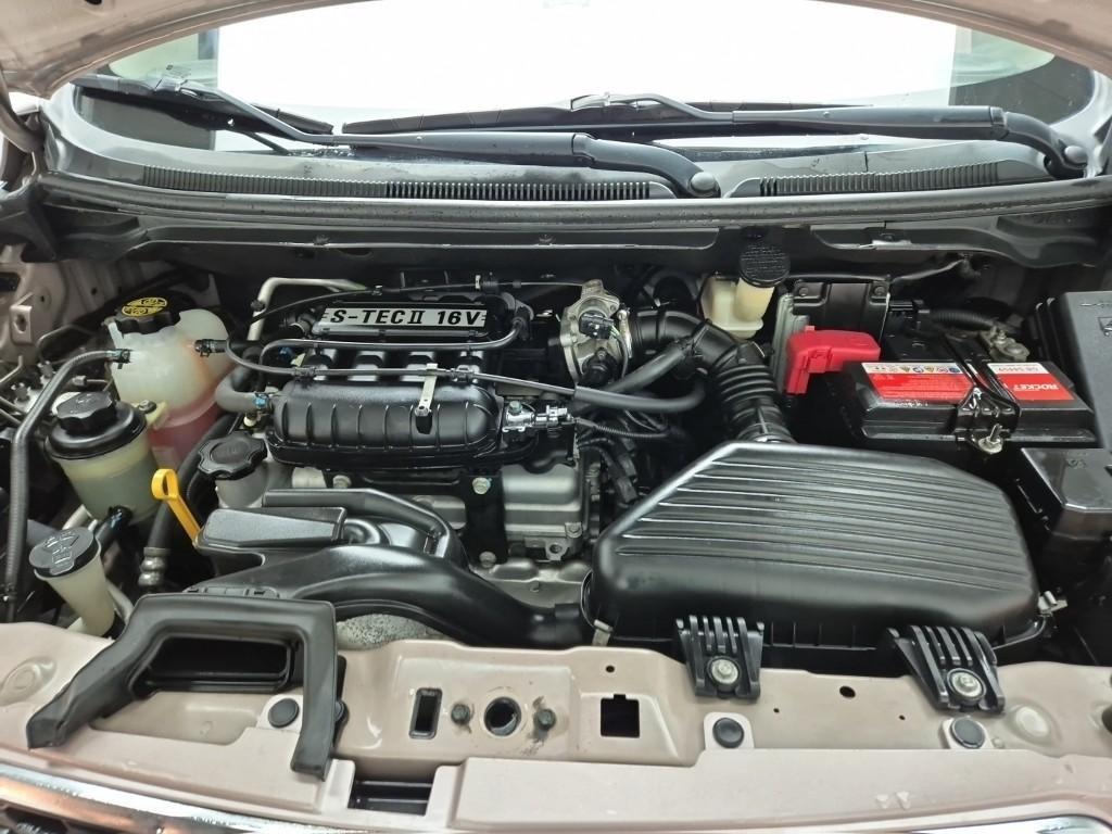 Chevrolet Spark - Vista 5