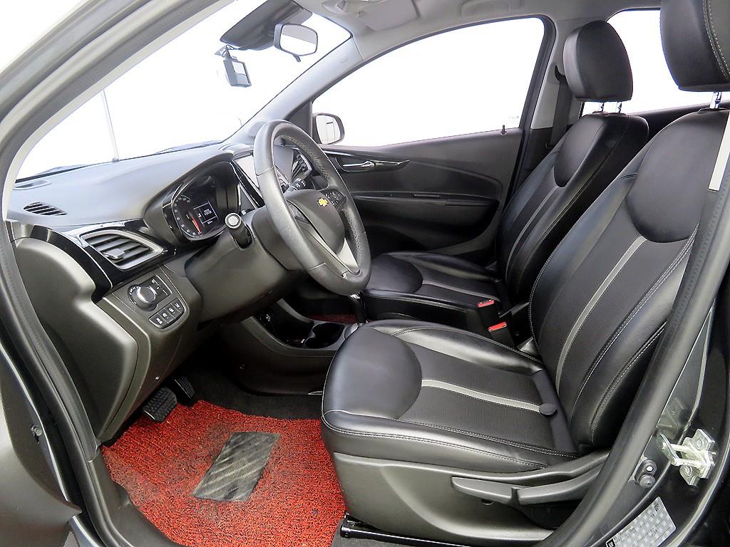 Chevrolet Spark - Vista 7