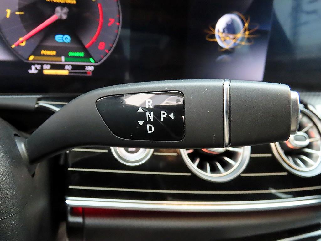 Mercedes Benz CLS Class - Vista 11