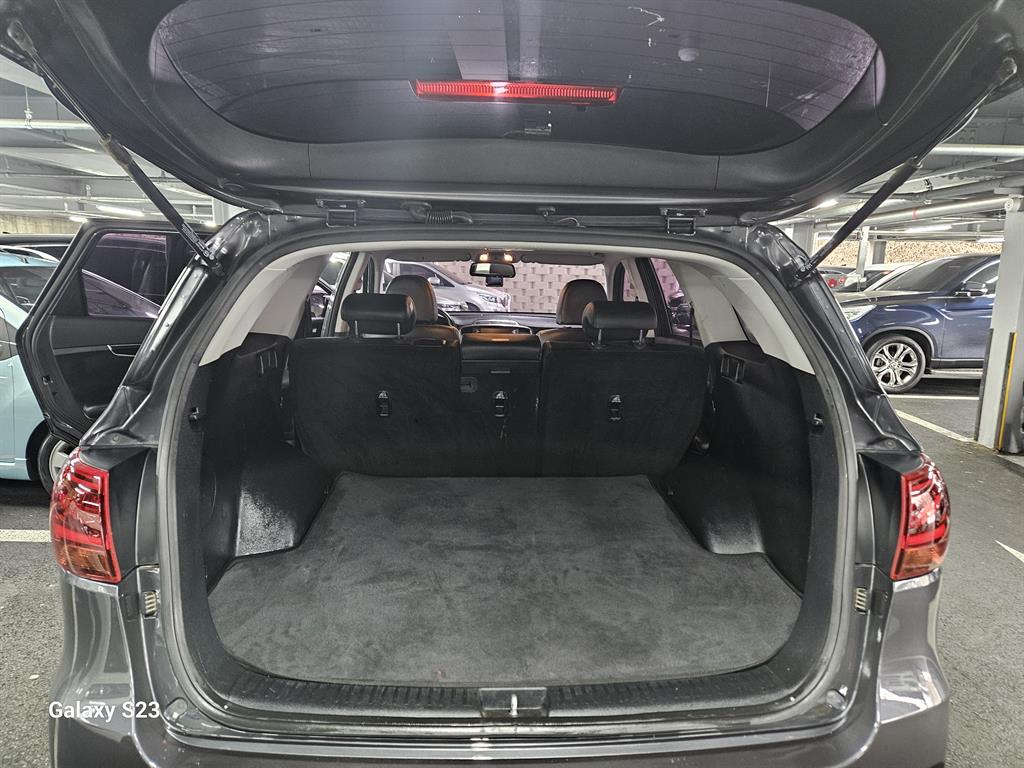 KIA Sorento - Vista 5