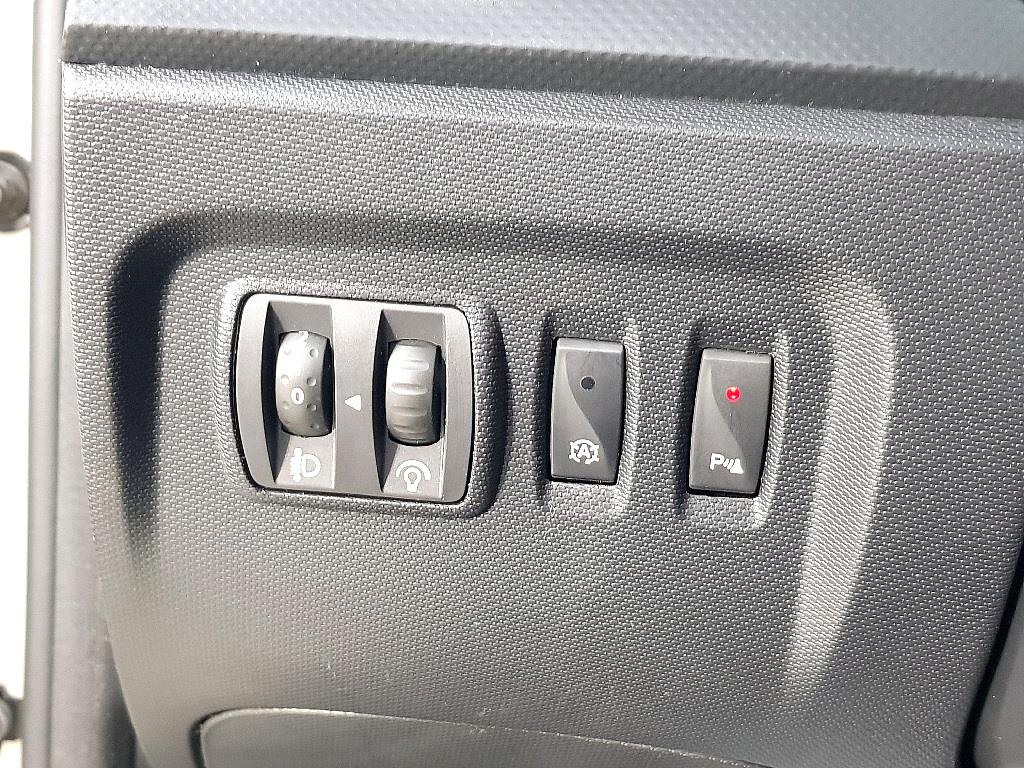 SAMSUNG QM3 - Vista 11