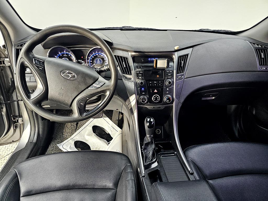 HYUNDAI Sonata - Vista 5