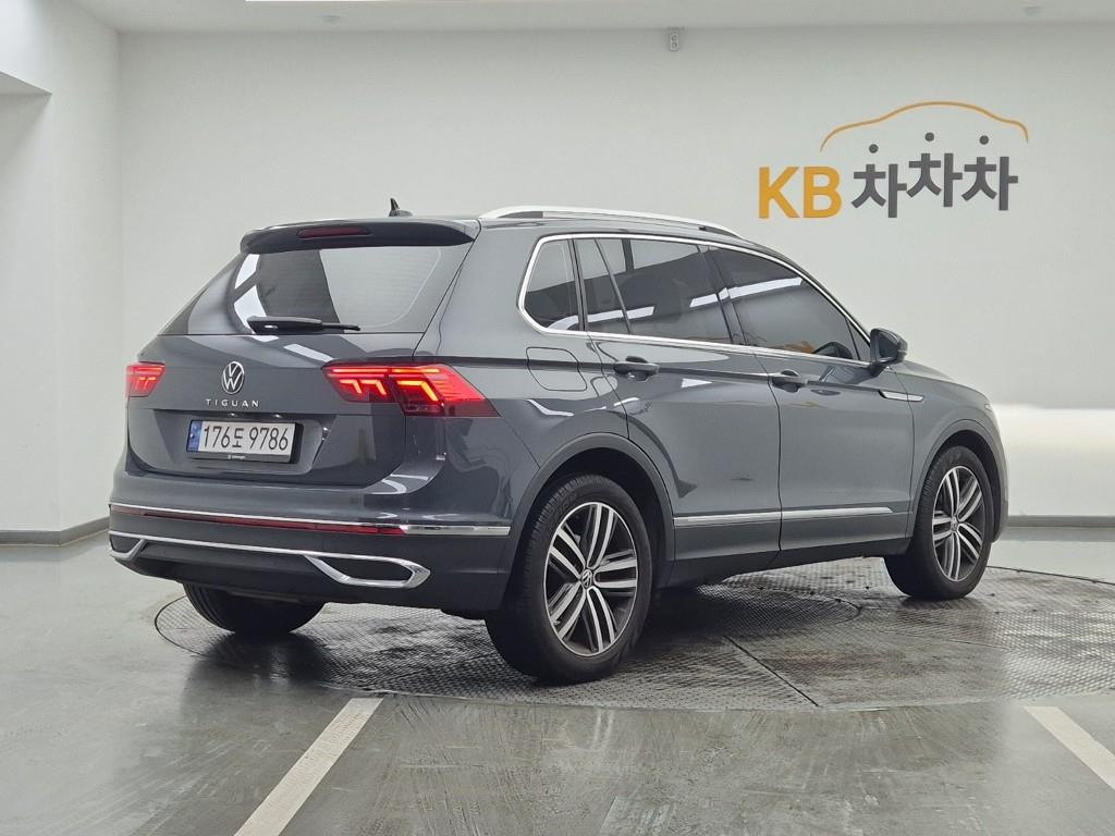 Volkswagen Tiguan - Vista 4