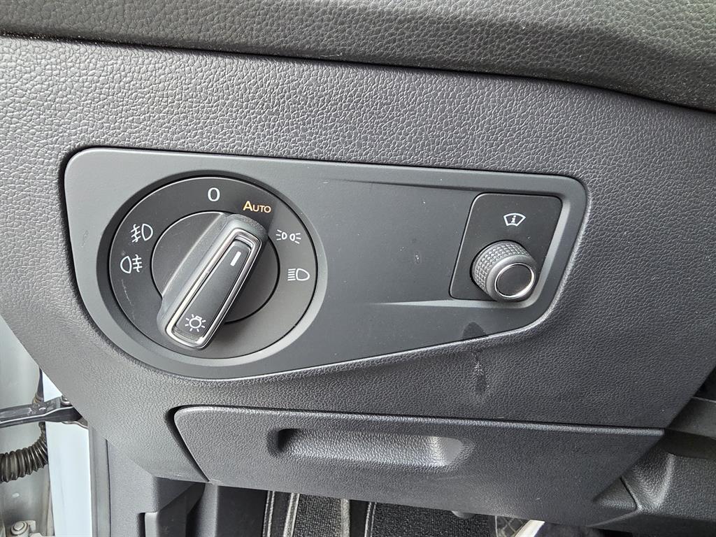 Volkswagen Tiguan 2018 Blanco - Importación desde Corea - HF Imports Iquique - Foto 18