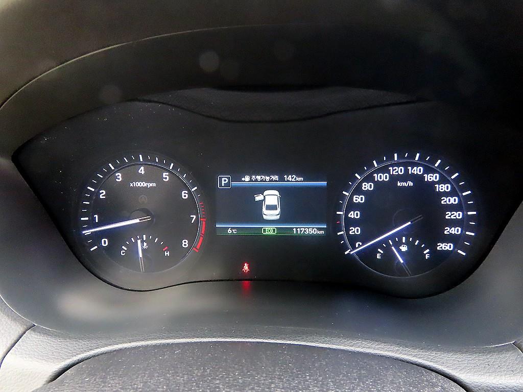 Genesis G80 - Vista 9