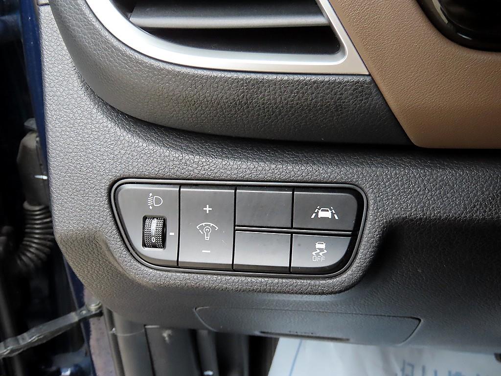 KIA Seltos - Vista 12