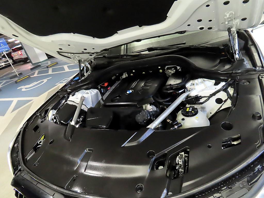 BMW Gran Turismo 2021 Blanco - Importación desde Corea - HF Imports Iquique - Foto 19