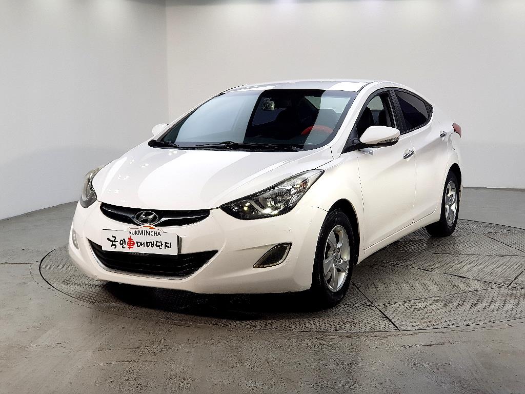 HYUNDAI Avante 2012 Blanco - Importación desde Corea - HF Imports Iquique - Foto 1