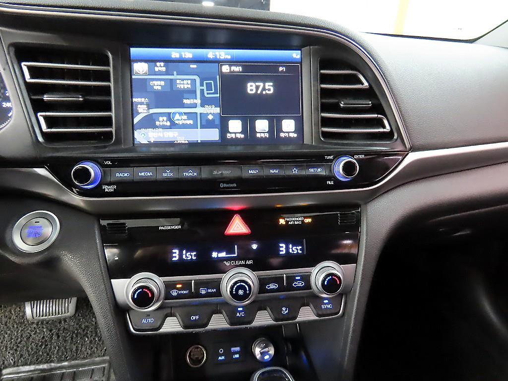 HYUNDAI Avante 2020 Gris - Importación desde Corea - HF Imports Iquique - Foto 13