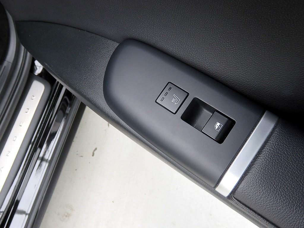 HYUNDAI Grandeur - Vista 10