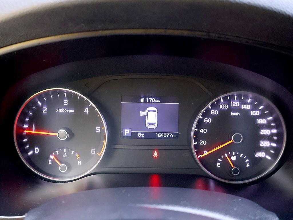 KIA Sportage - Vista 11