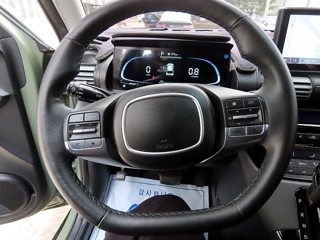 HYUNDAI Casper - Vista 6