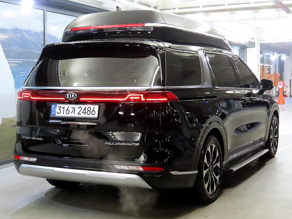 KIA Carnival - Vista 4