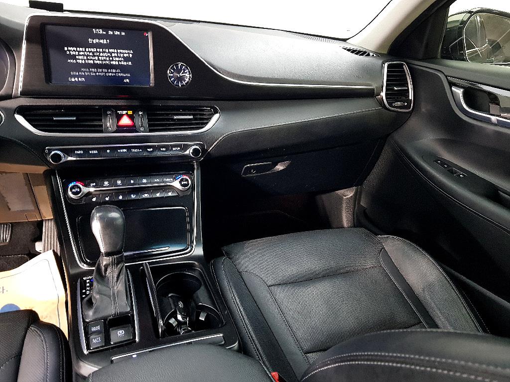 HYUNDAI Grandeur - Vista 10