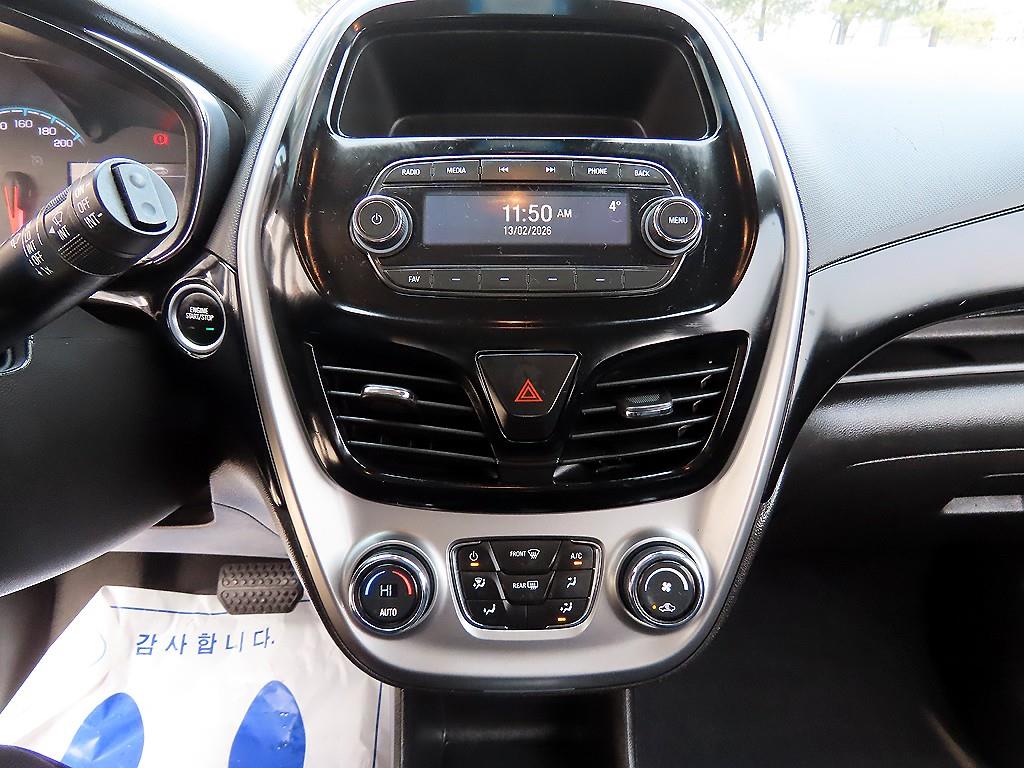 Chevrolet Spark 2018 Blanco - Importación desde Corea - HF Imports Iquique - Foto 13