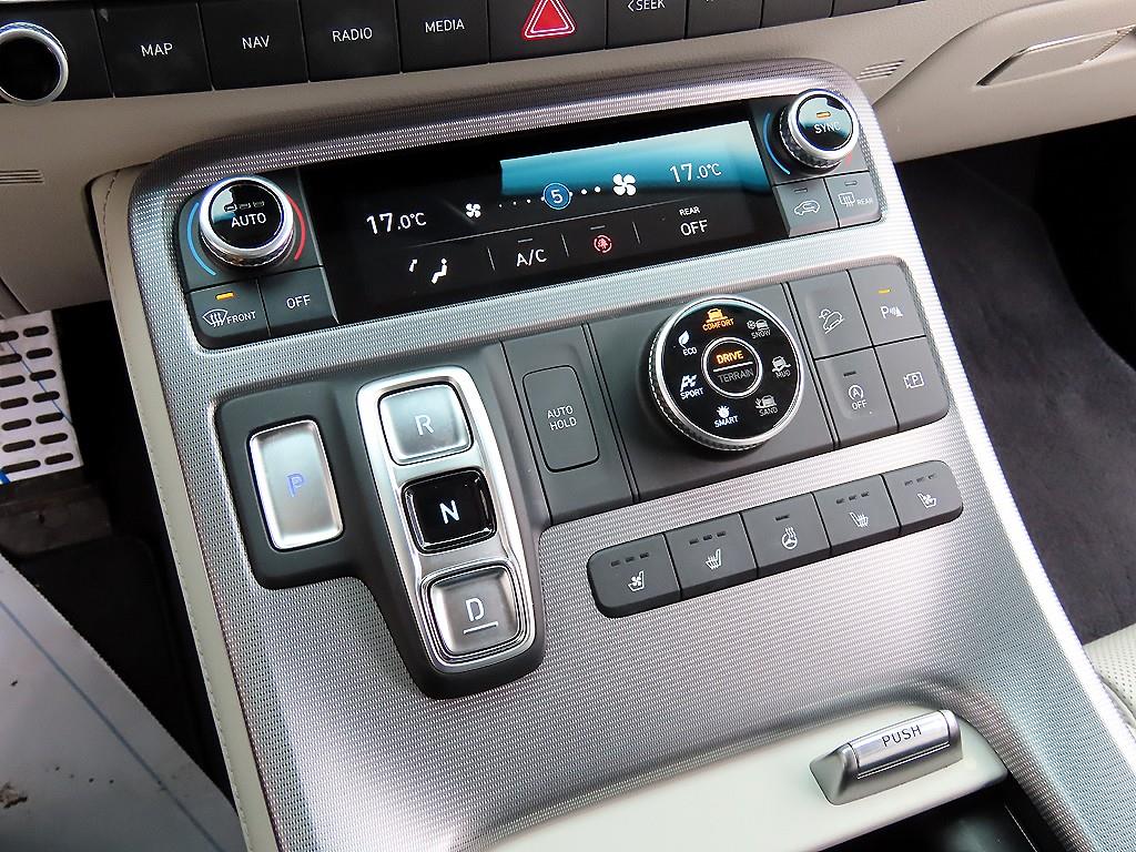 HYUNDAI Palisade - Vista 11